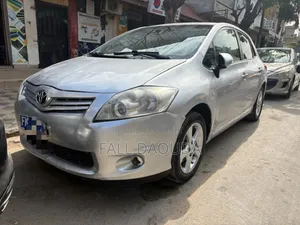Toyota Auris 2011 Gris
