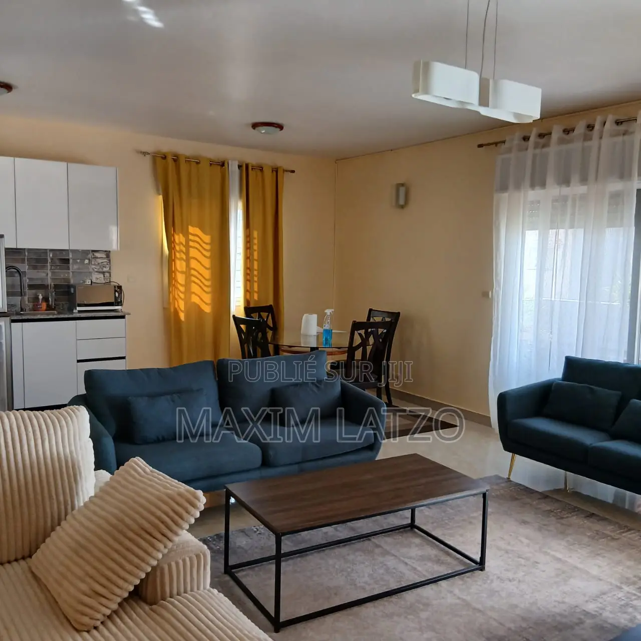 Appartement Meublé F2 À Louer Aux Almadies