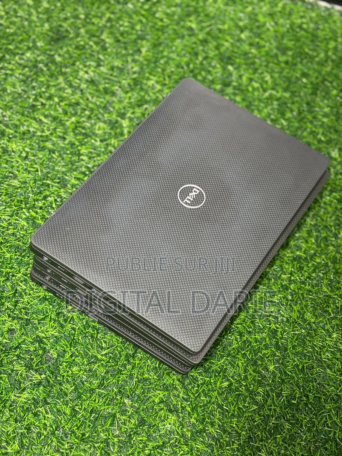 Ordinateur Portable Dell Latitude 7300 16GB Intel Core I5 SSD 256GB