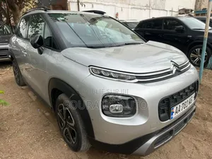 Citroen C3 1.2 Puretech 82hp FWD 2018 Gris