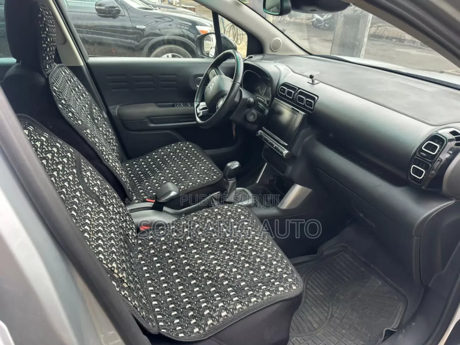 Citroen C3 1.2 Puretech 82hp FWD 2018 Gris