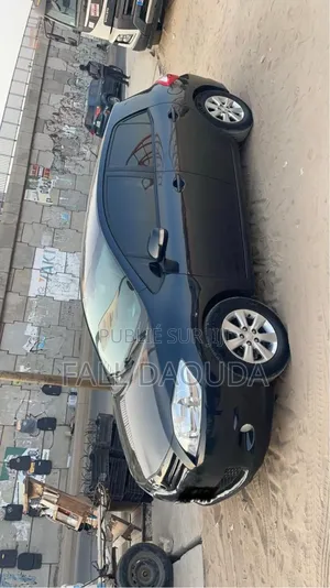 Toyota Auris 2012 Black