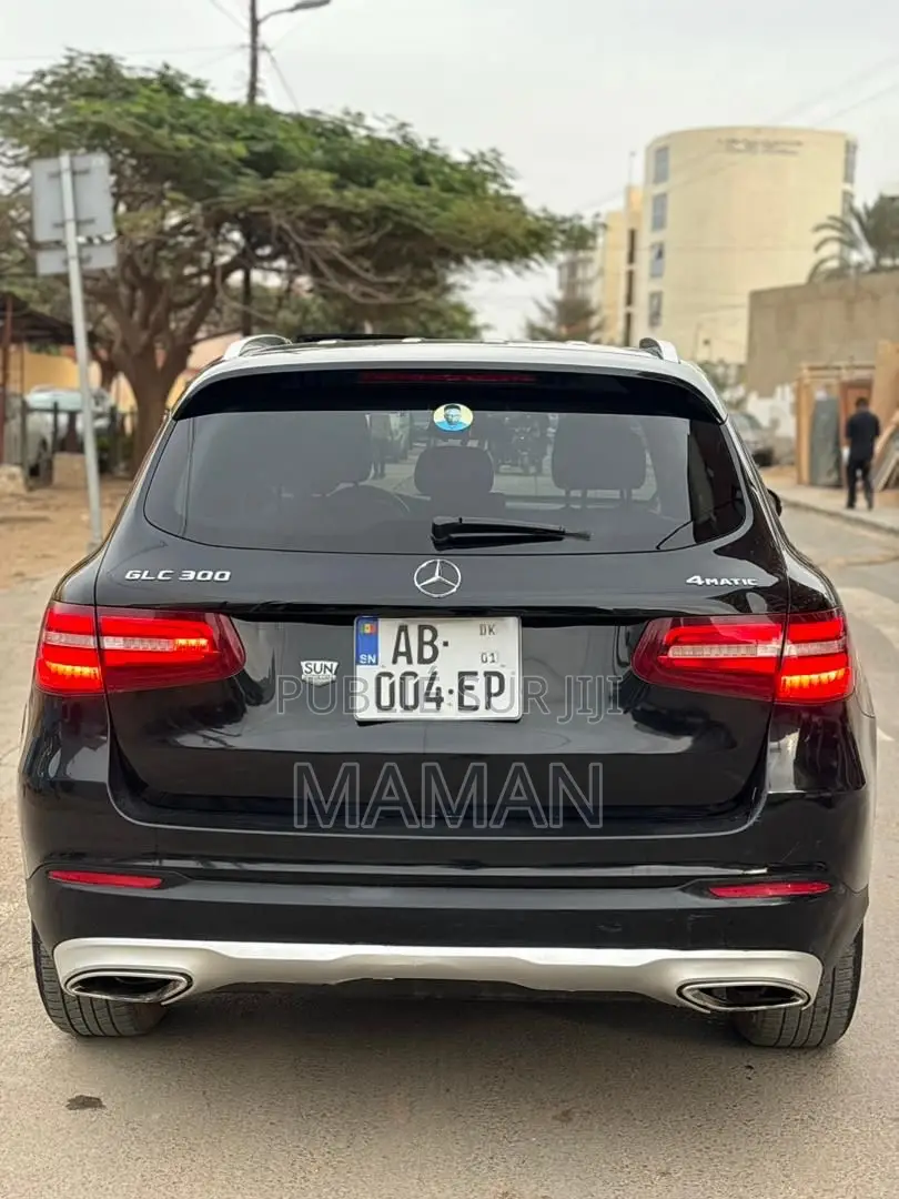 Mercedes-Benz GLC-Class 2017 Black