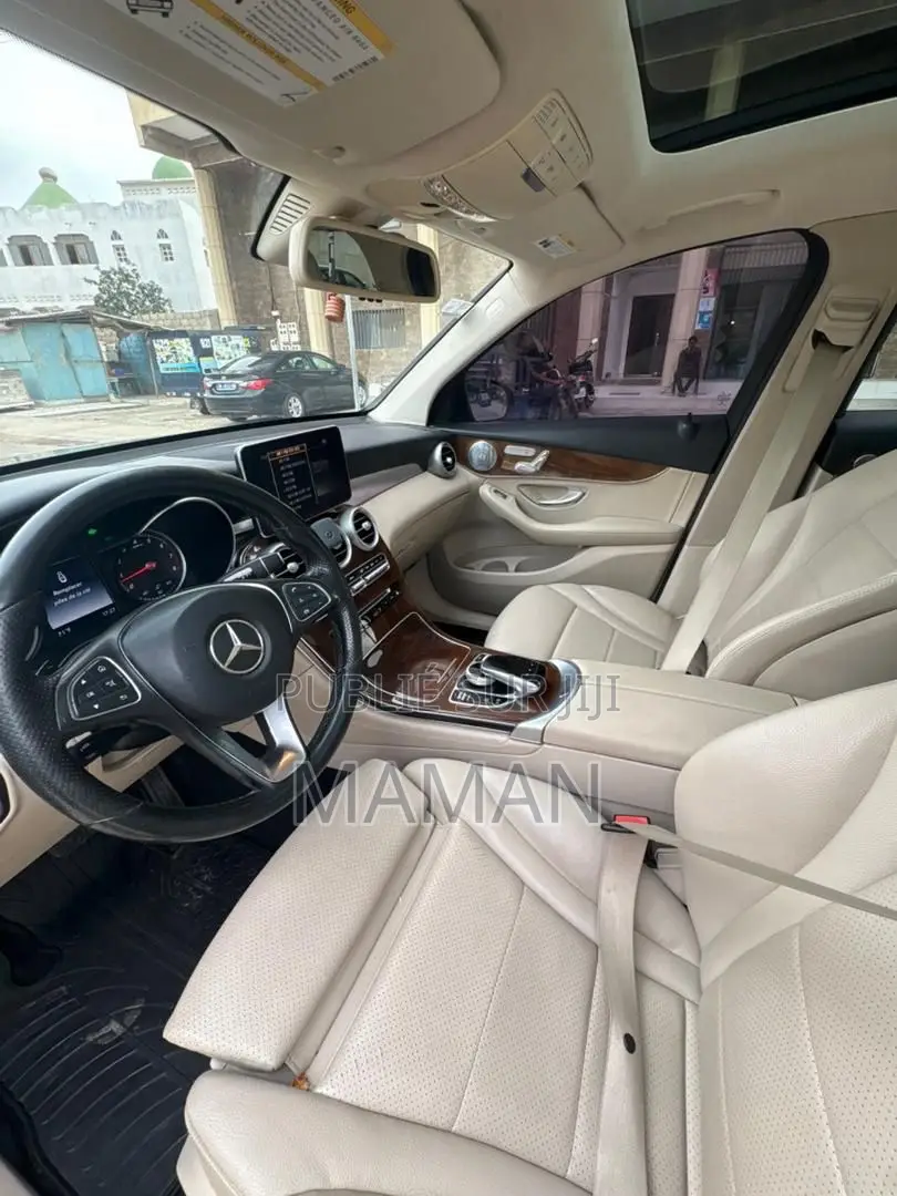 Mercedes-Benz GLC-Class 2017 Black