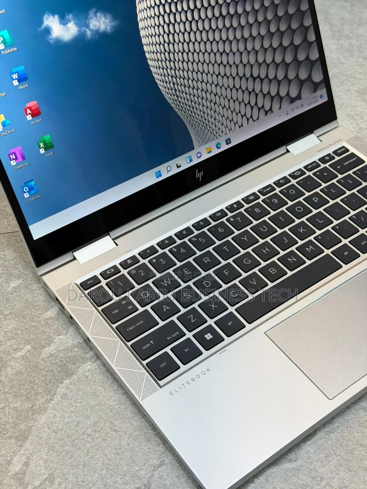 New HP EliteBook 830 G8 16GB Intel Core I7 SSD 512GB