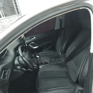 Peugeot 308 2016 Blanc cassé