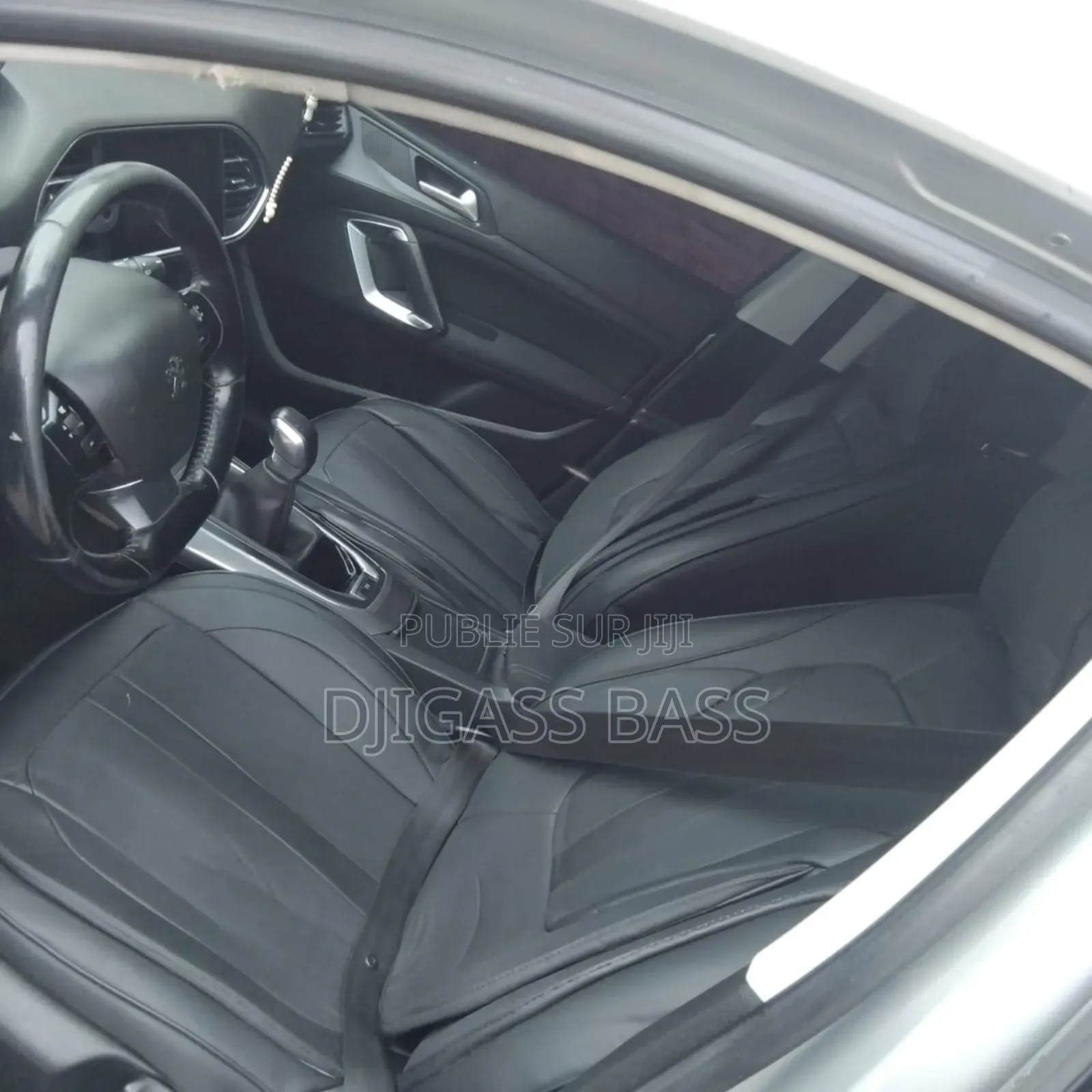 Peugeot 308 2016 Blanc cassé