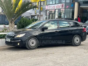 Peugeot 308 2015 Blanc