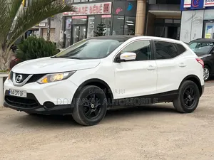 Nissan Qashqai 2015 Black