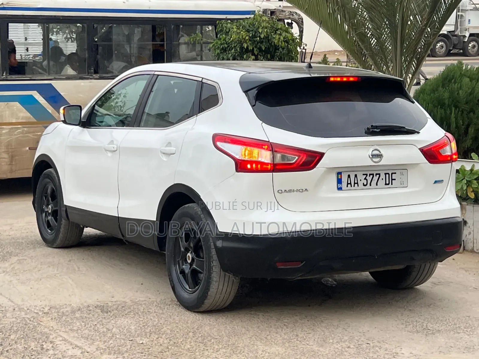 Nissan Qashqai 2015 Black