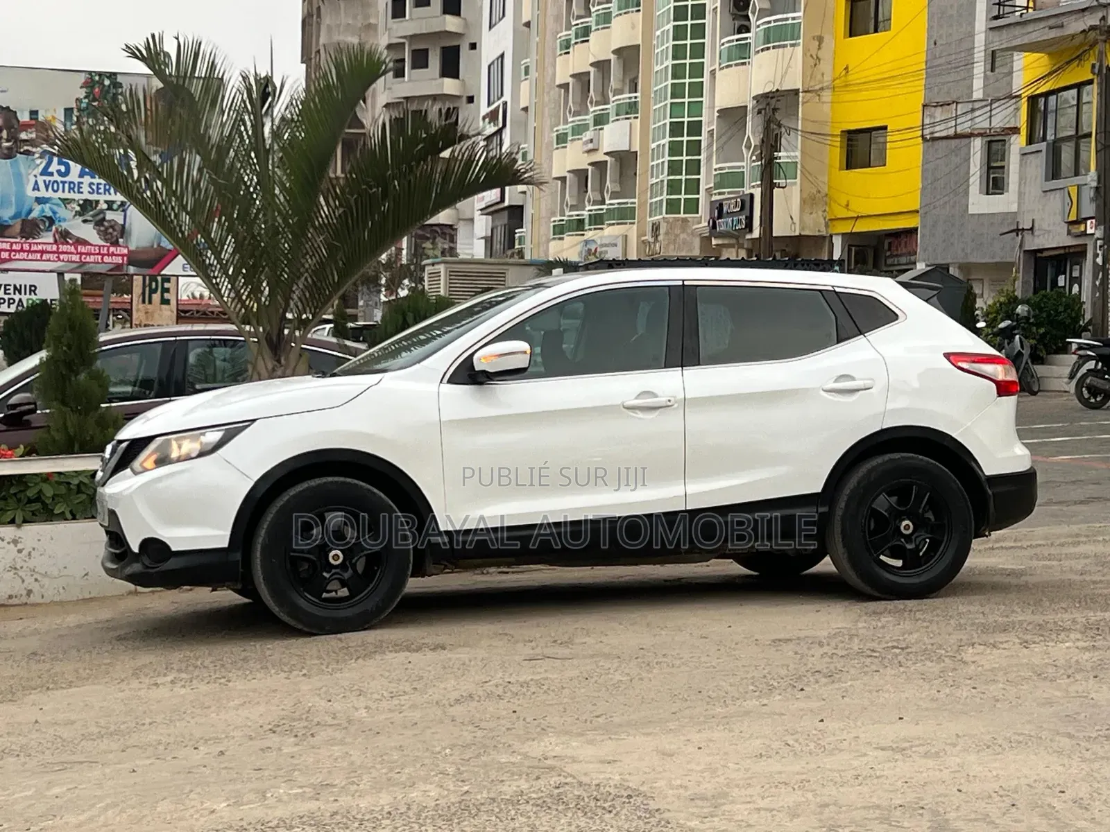 Nissan Qashqai 2015 Black