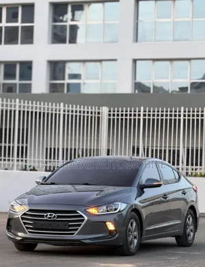 Hyundai Avante 2017 Black