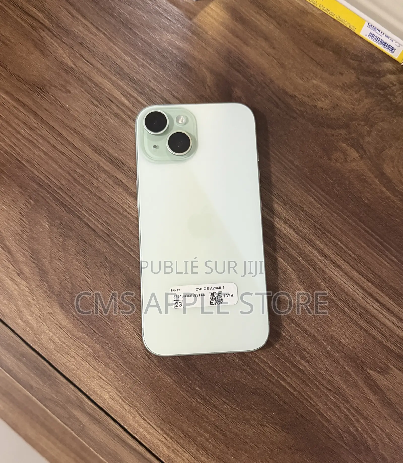 Apple iPhone 15 256 GB Vert