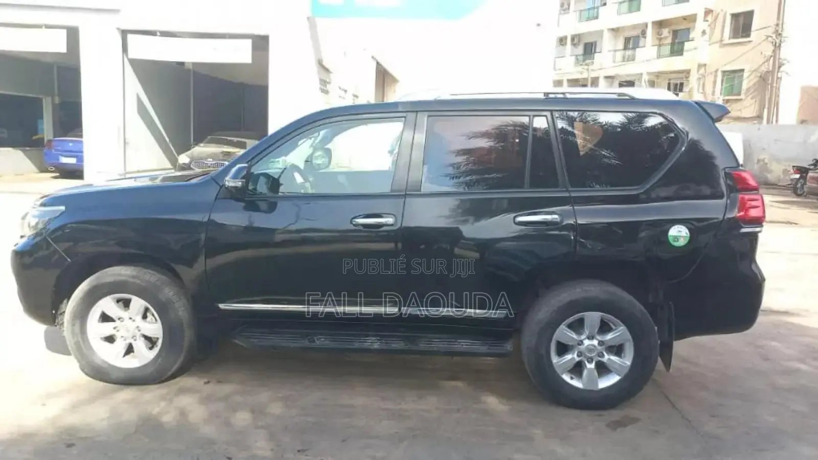 Toyota Land Cruiser Prado 2017 Black