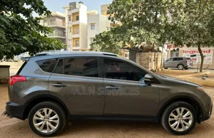 Toyota RAV4 2015 Gris