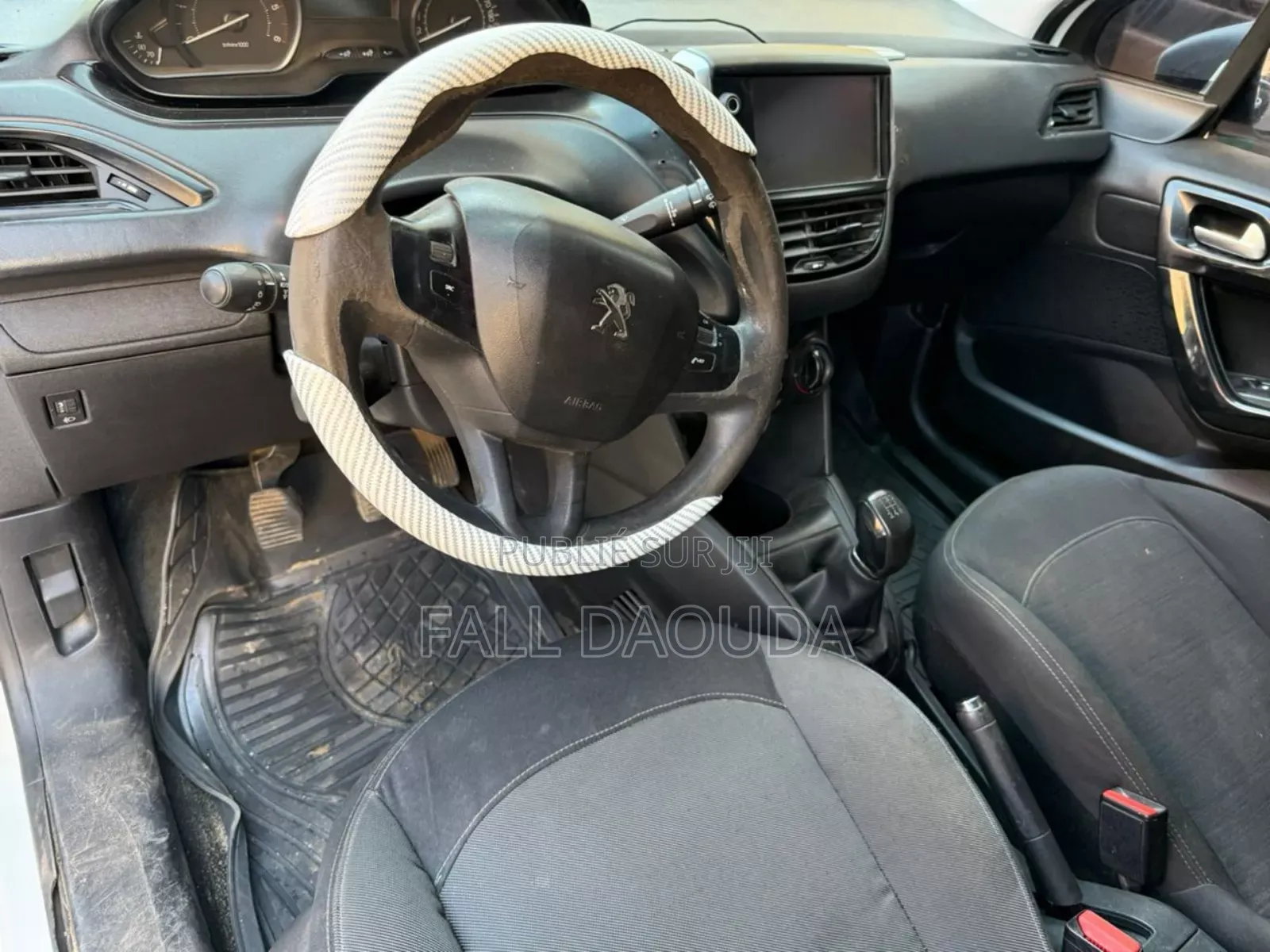 Peugeot 208 2018 Blanc