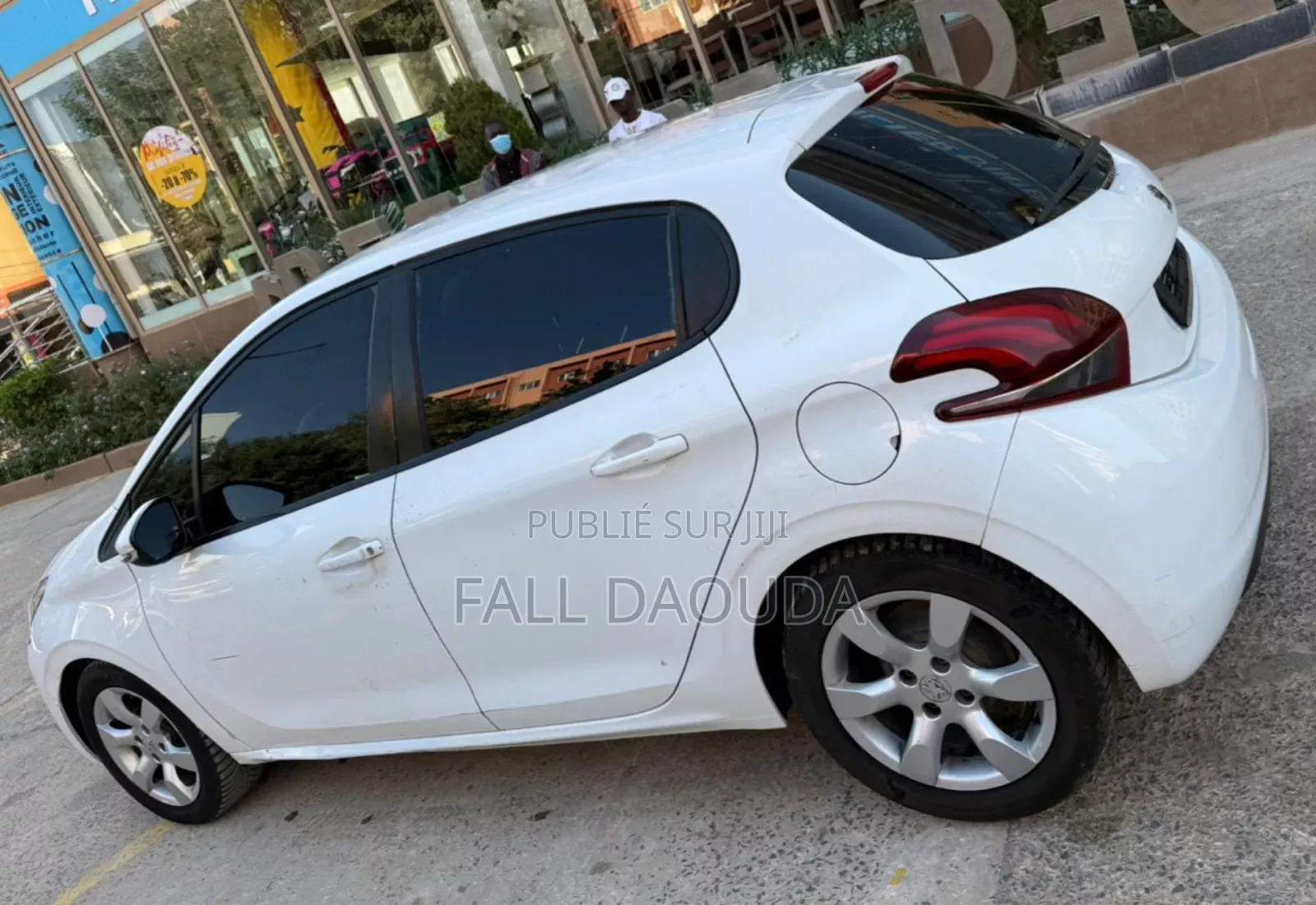 Peugeot 208 2018 Blanc