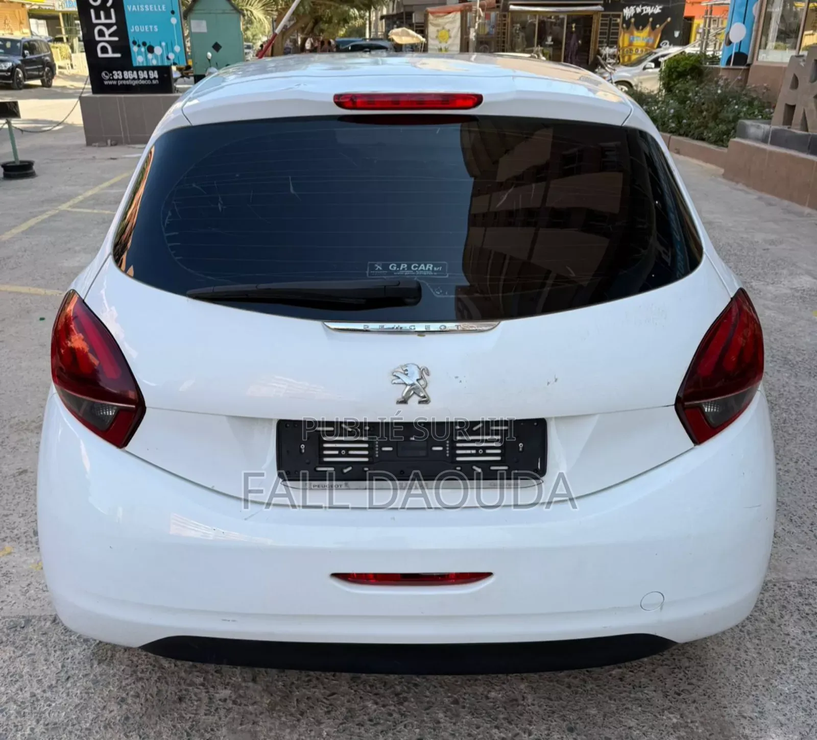 Peugeot 208 2018 Blanc