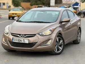 Hyundai Elantra 2016 Argenté