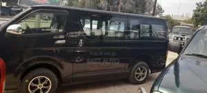 Toyota HiAce 2017 Black