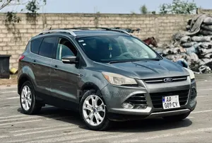 Ford Escape 2014 Noir Mat