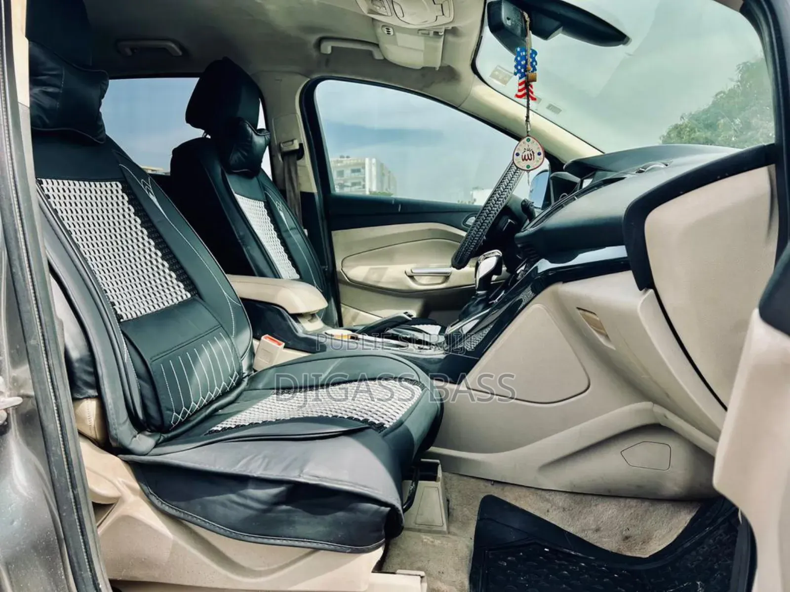 Ford Escape 2014 Noir Mat