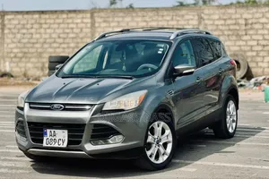 Ford Escape 2014 Noir Mat