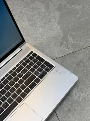New Ordinateur Portable HP ProBook 455 16GB AMD Ryzen 7 SSD 512GB