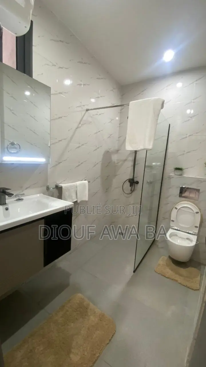 Furnished 2chbre Appartement dans Appartement 2, Fann-Point E-Amitié