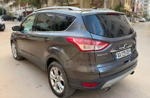Ford Escape 2015 Gris