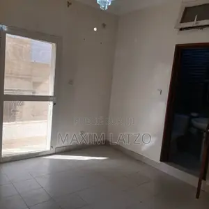 1chbre Appartement dans Almadies à Louer