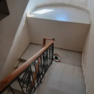 1chbre Appartement dans Almadies à Louer