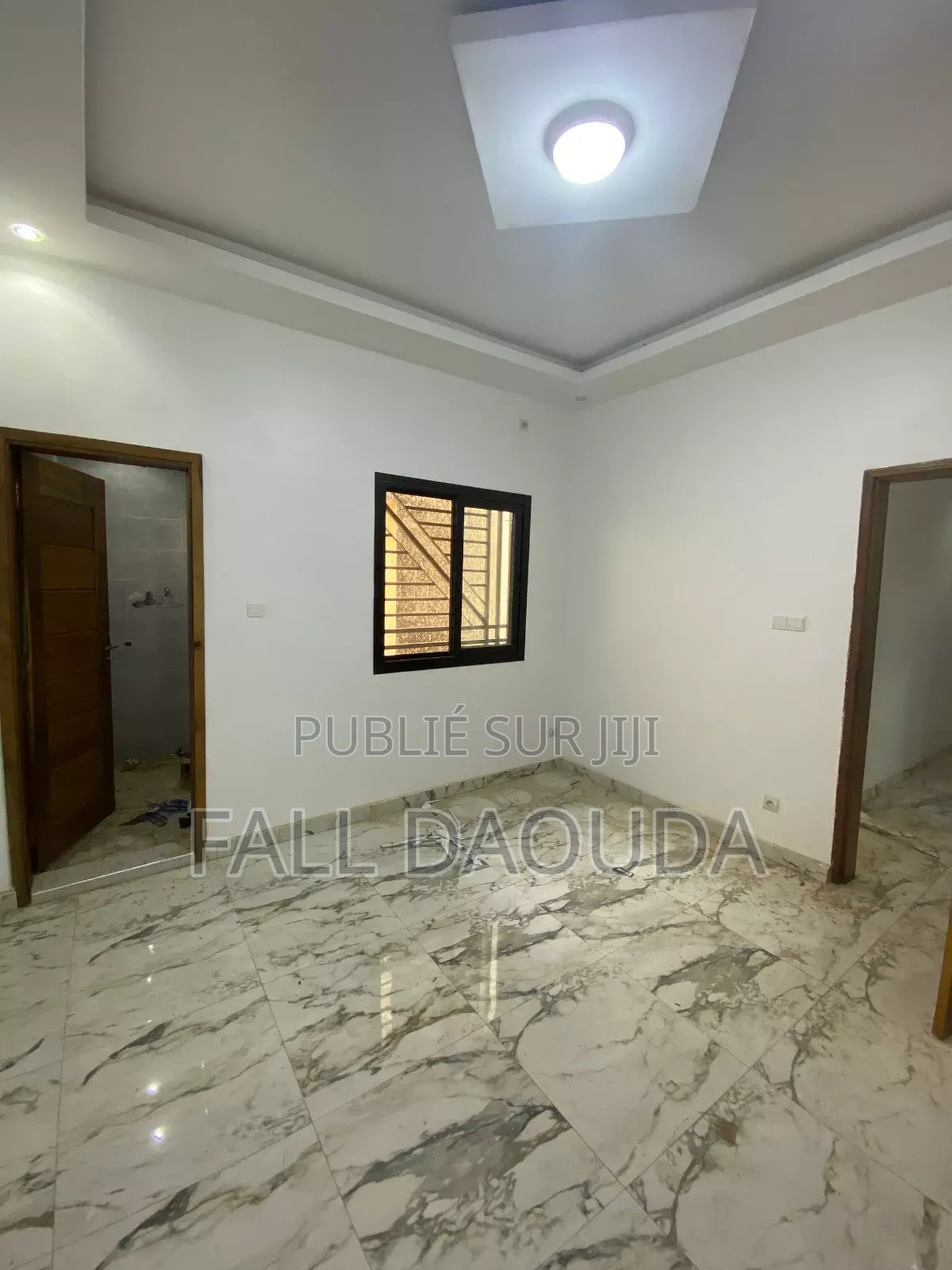 2chbre Appartement dans 8 Appartement À, Grand Dakar à Louer