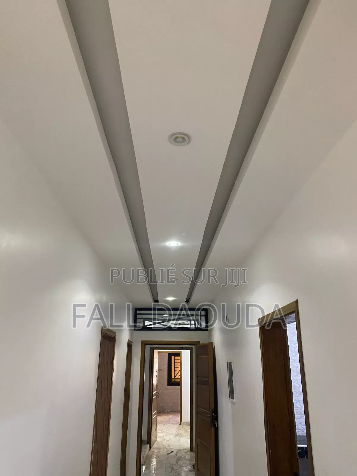 2chbre Appartement dans 8 Appartement À, Grand Dakar à Louer