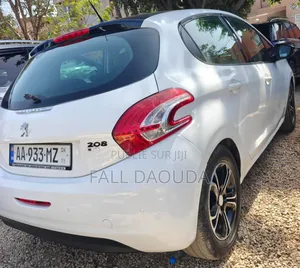 Peugeot 208 2014 Blanc