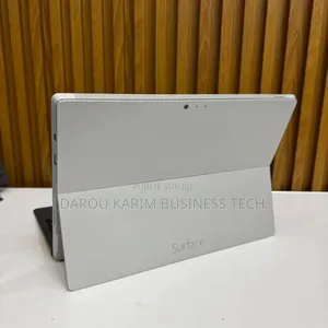 New Microsoft Surface Pro 3 4GB Intel Core I5 SSD 128GB