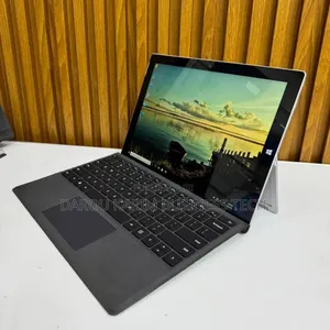 New Microsoft Surface Pro 3 4GB Intel Core I5 SSD 128GB