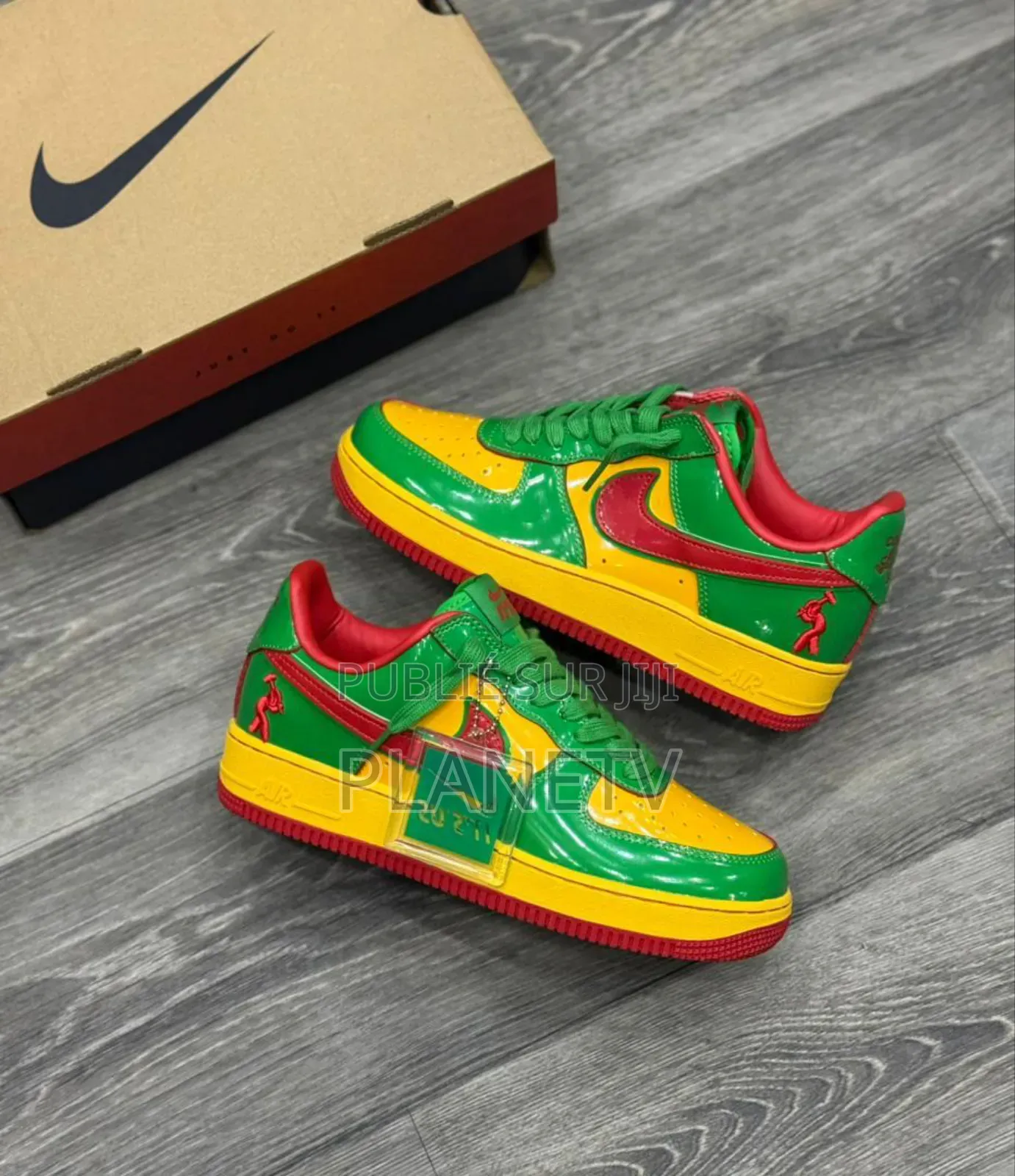 Nike Air Force Huilé by Zs