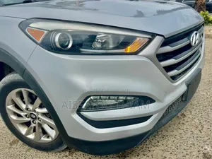 Hyundai Tucson Sport AWD 2017 Blanc cassé