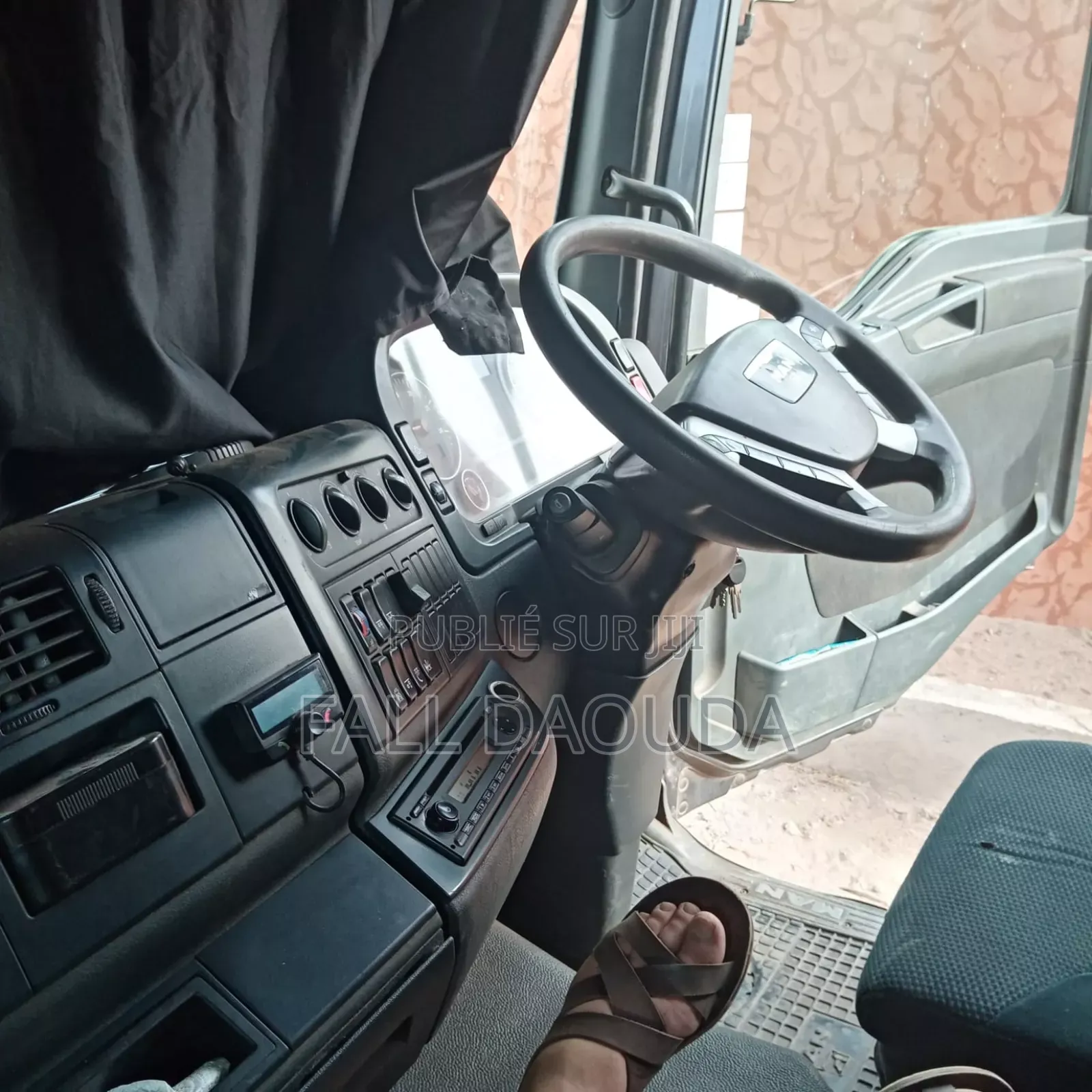 Camion Man Visite À Mbour