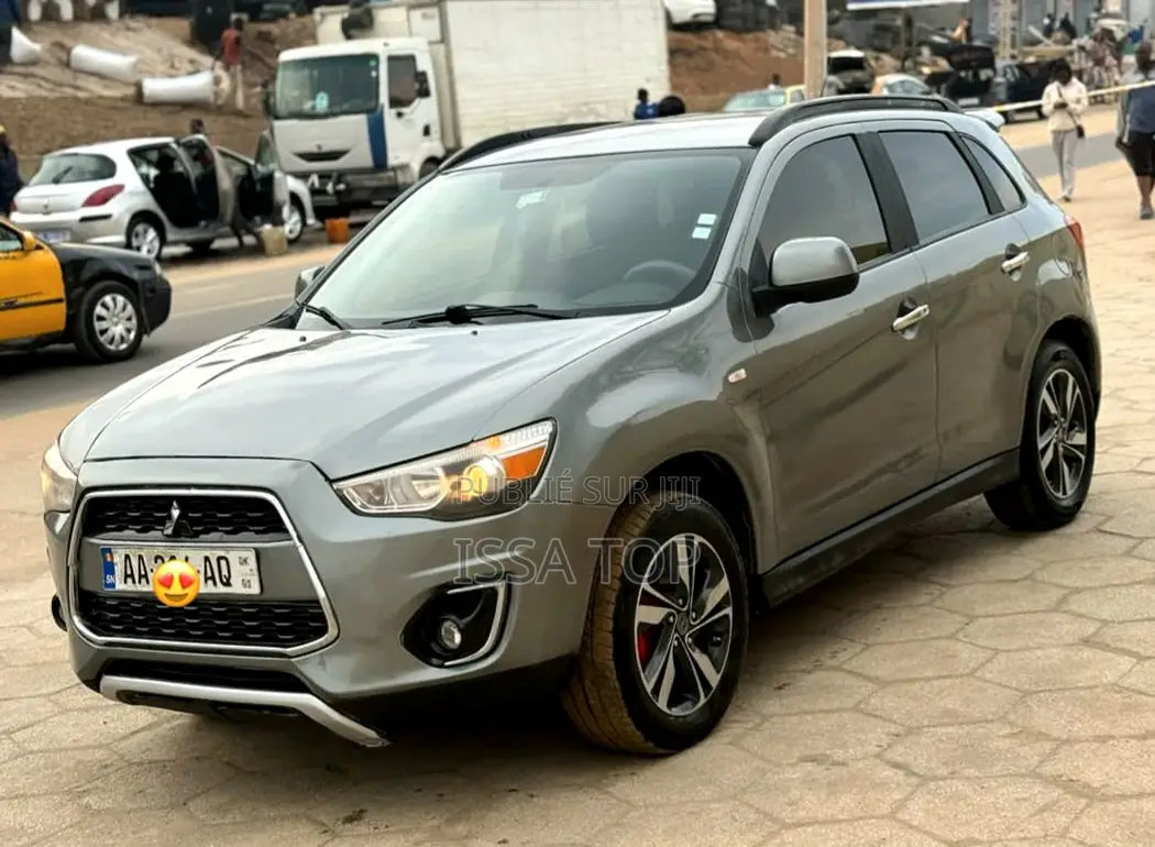 Mitsubishi RVR 2014 Gris