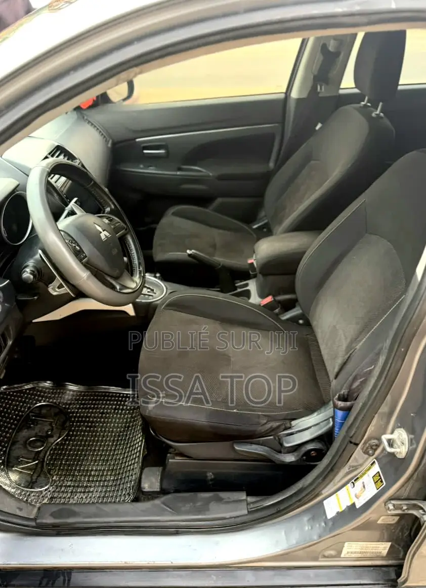 Mitsubishi RVR 2014 Gris