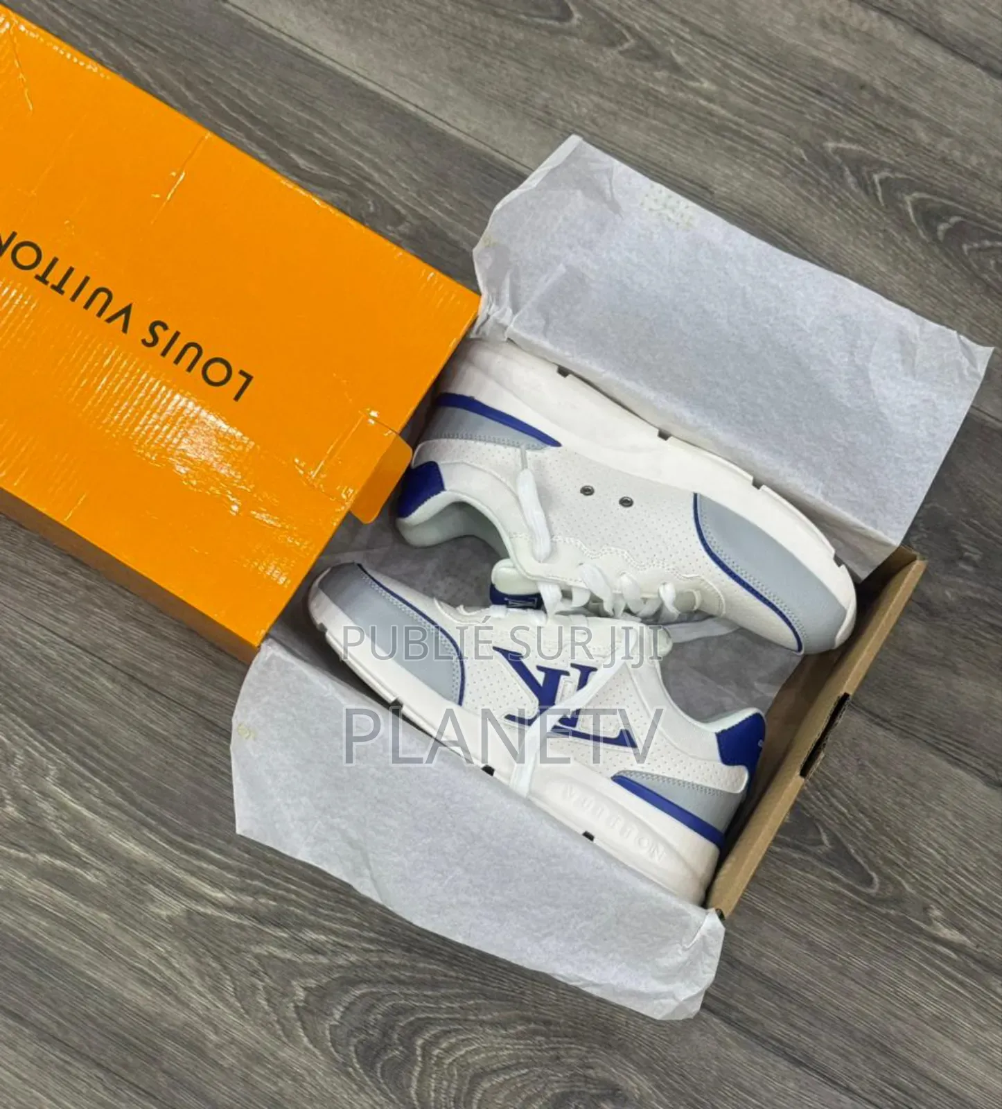 Louis Vuitton Classique by Zs