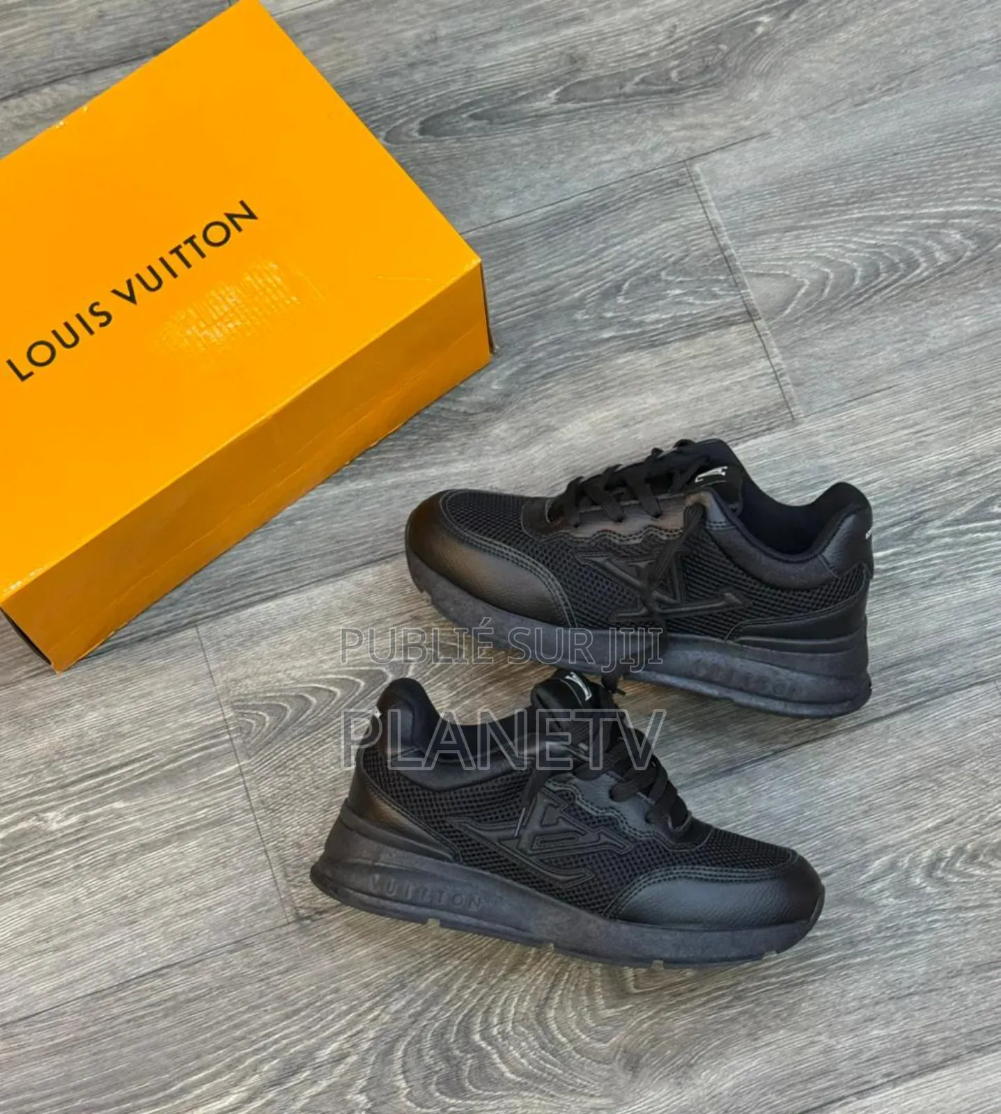 Louis Vuitton Classique by Zs