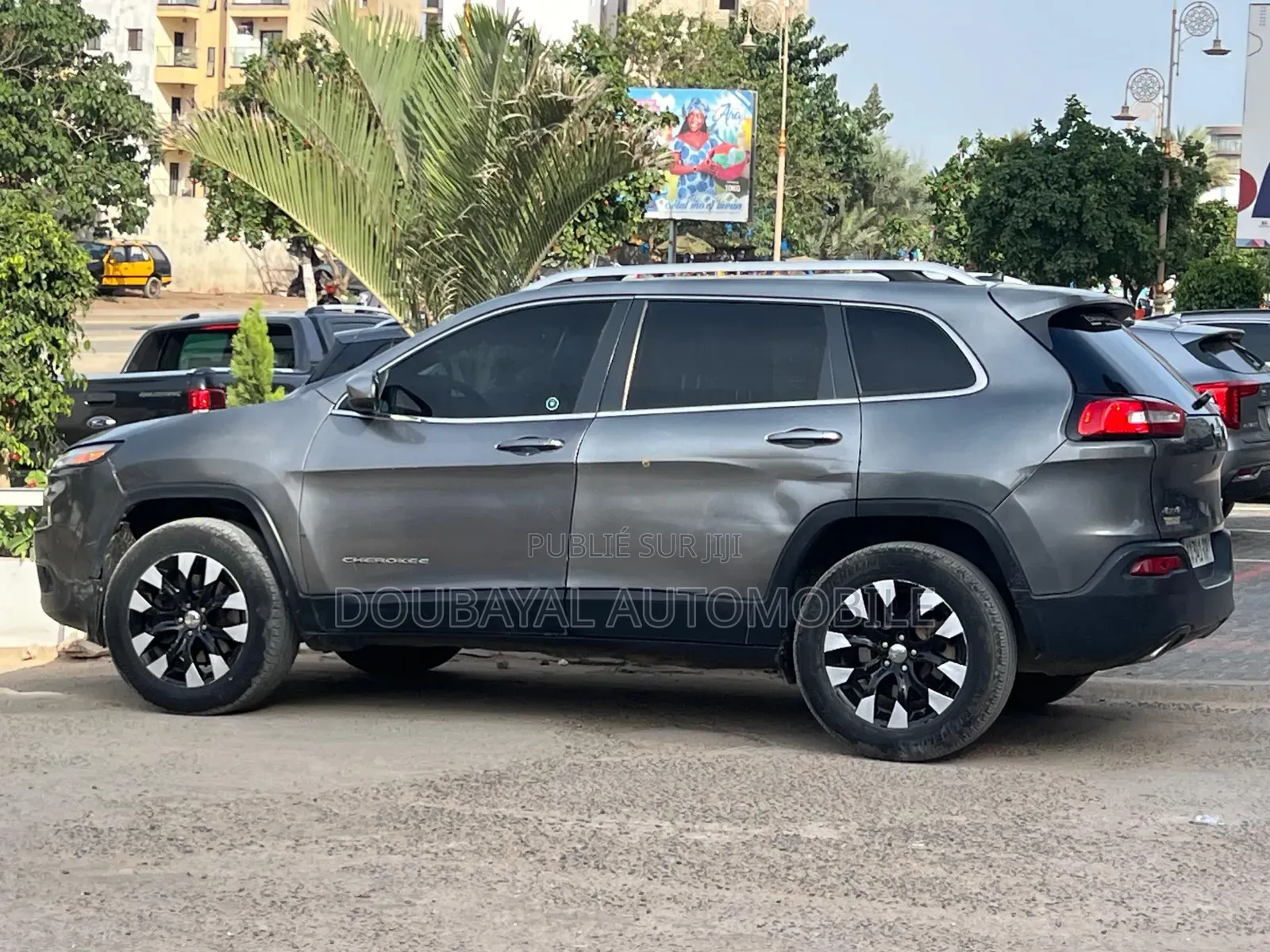 Jeep Cherokee 2015 Gris