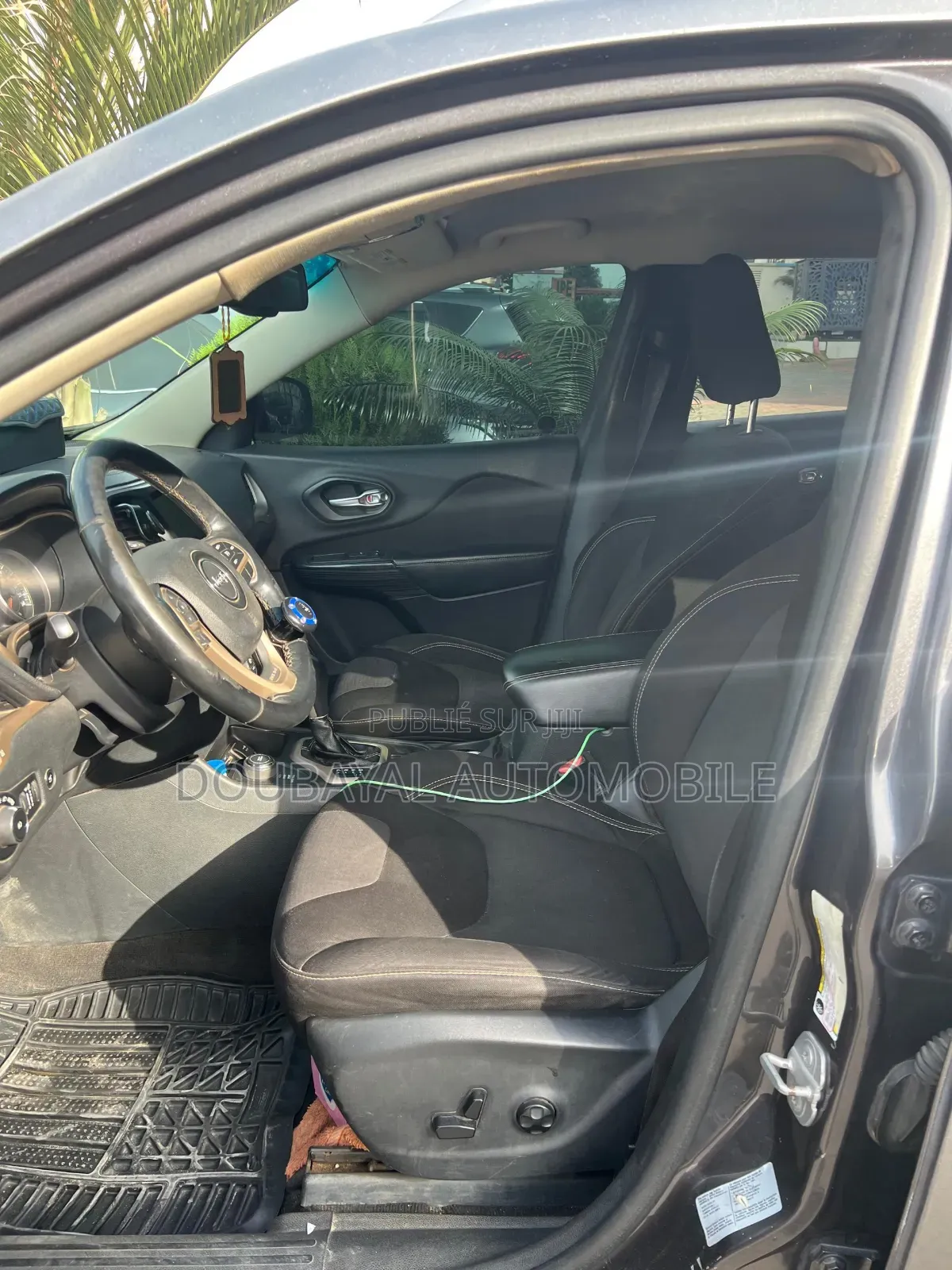 Jeep Cherokee 2015 Gris