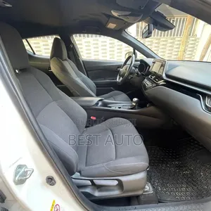 Toyota C-HR 2018 Blanc