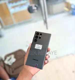 New Samsung Galaxy S22 Ultra 5G 512 GB Vert