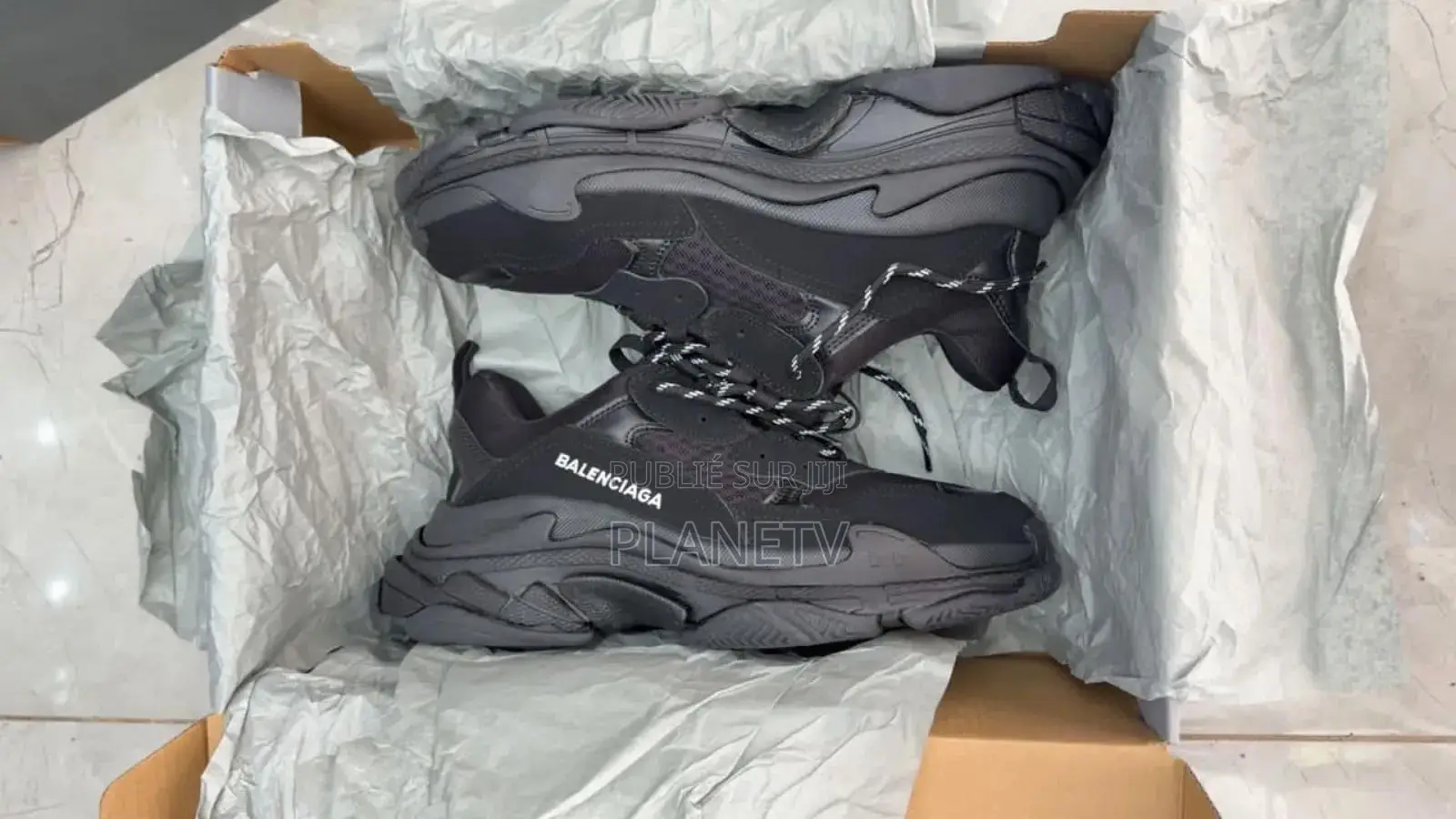 Balenciaga Originale by Ds