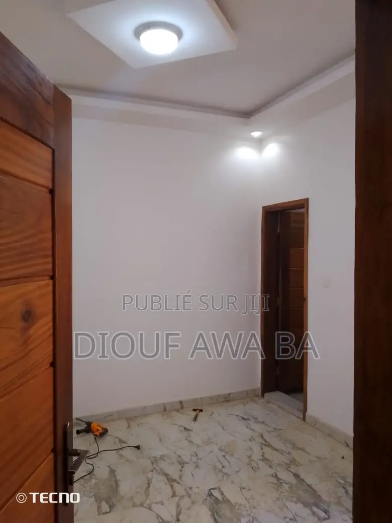 3chbre Appartement dans Appartement 2, Grand Dakar à Louer